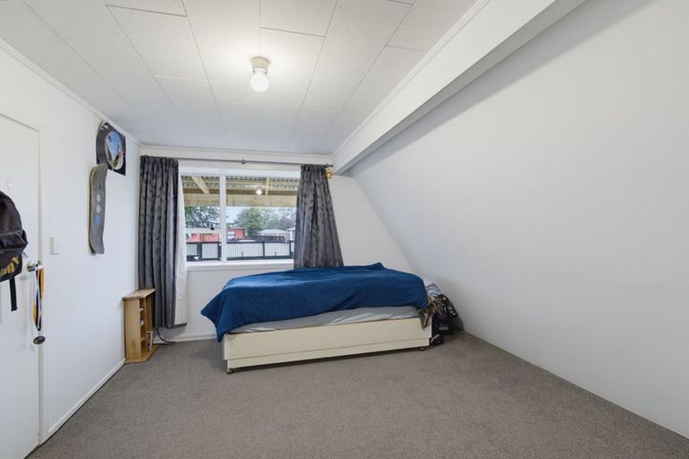 Photo of property in 170 Mcmurdo Street, Tinwald, Ashburton, 7700