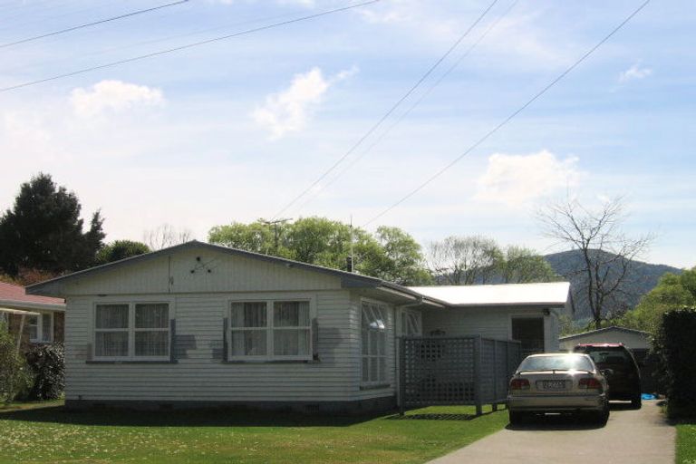 Photo of property in 5 Norrie Place, Hillcrest, Rotorua, 3015