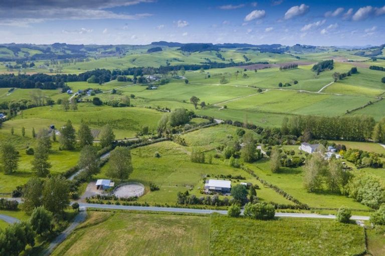 Photo of property in 39 Lara Lane, Kaiwaka, 0573