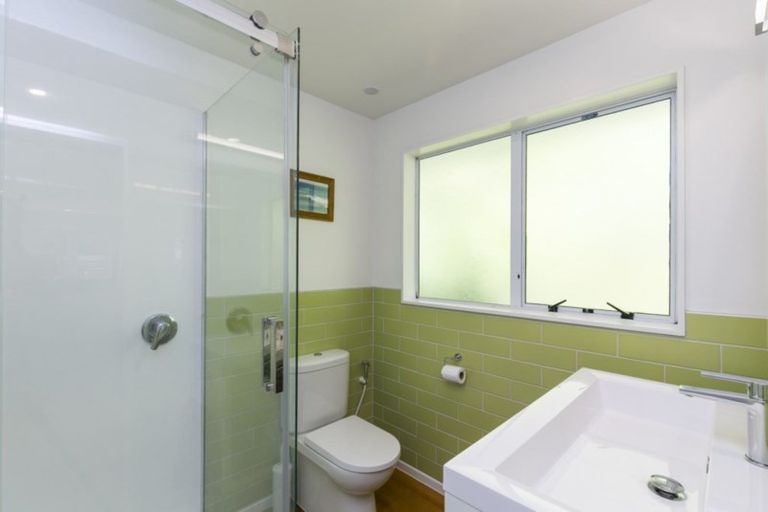 Photo of property in 132 Duncan Terrace, Kilbirnie, Wellington, 6022