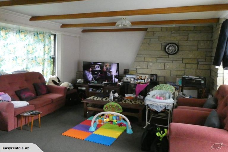 Photo of property in 180 Totara Drive, Pukete, Hamilton, 3200