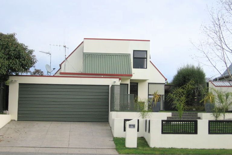 Photo of property in 49 Delamare Road, St Andrews, Hamilton, 3200