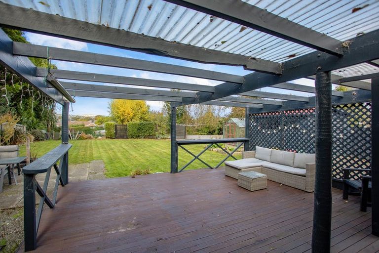 Photo of property in 19 Glynne Crescent, Spreydon, Christchurch, 8024