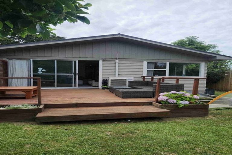 Photo of property in 50 David Avenue, Hillpark, Auckland, 2102