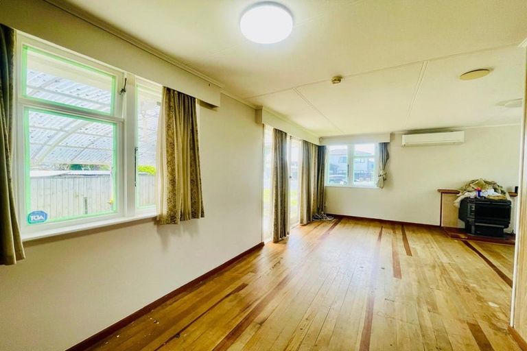 Photo of property in 28 Pembroke Street, Papatoetoe, Auckland, 2025