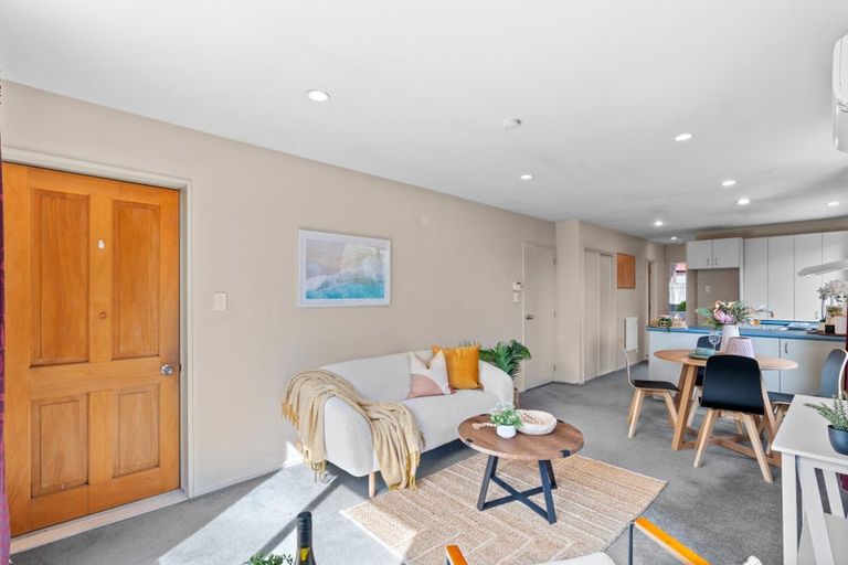 Photo of property in 1b Beatrice Place, Avonhead, Christchurch, 8042