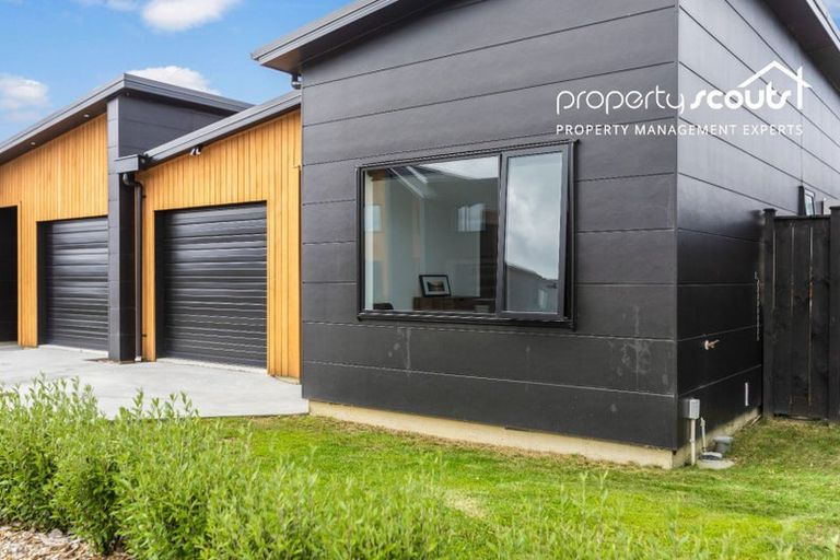 Photo of property in 14 Buddle Road, Paerata, 2124