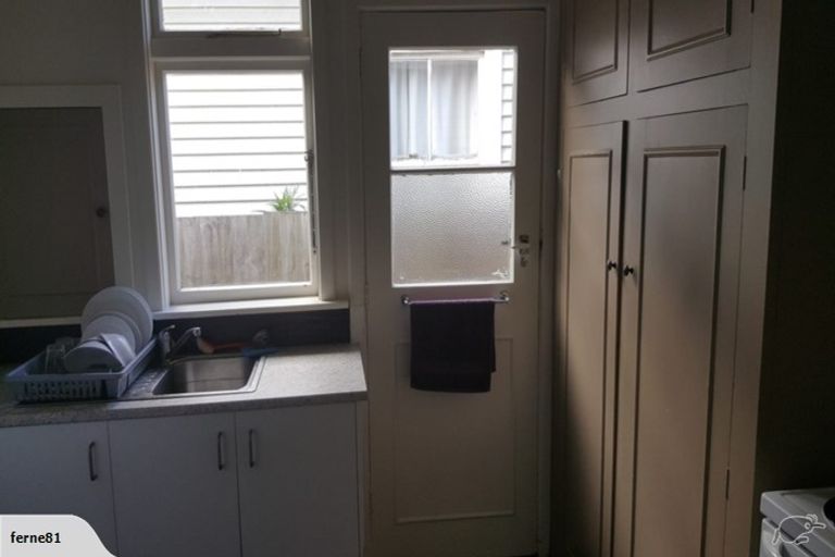 Photo of property in 118 Holly Road, St Albans, Christchurch, 8014