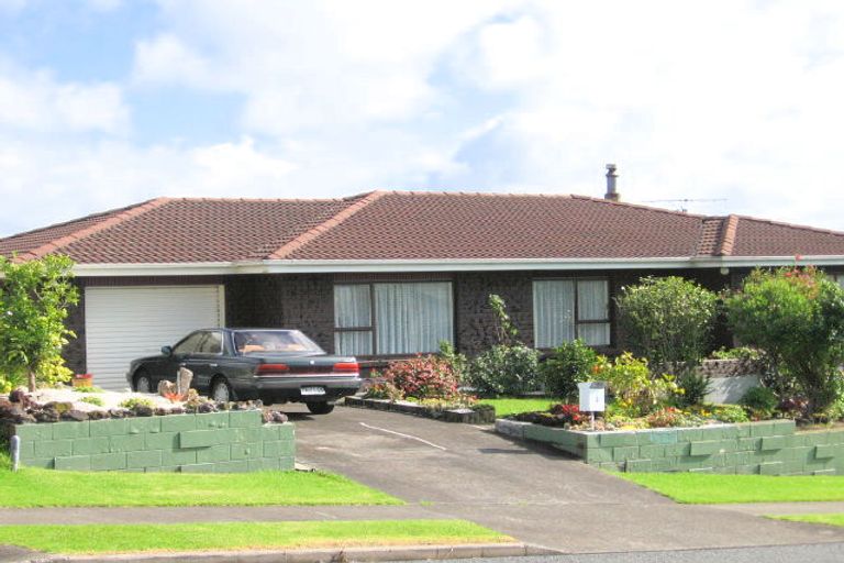 Photo of property in 2 Bay Vista Drive, Red Beach, 0932