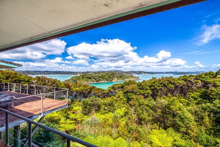 Photo of property in 37 Gilbert Mair Rise, Russell, 0272