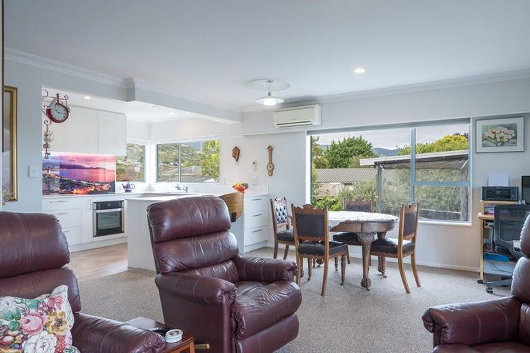 Photo of property in 2/3 Alyson Place, Stoke, Nelson, 7011