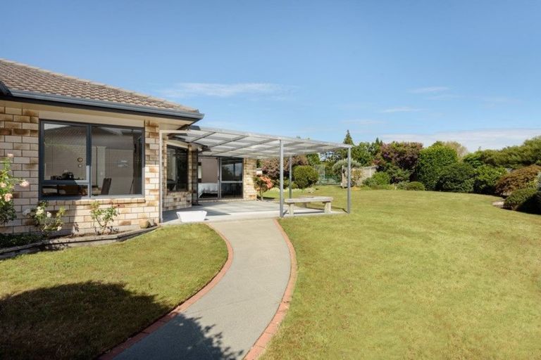 Photo of property in 7 Donelle Place, Te Puke, 3119