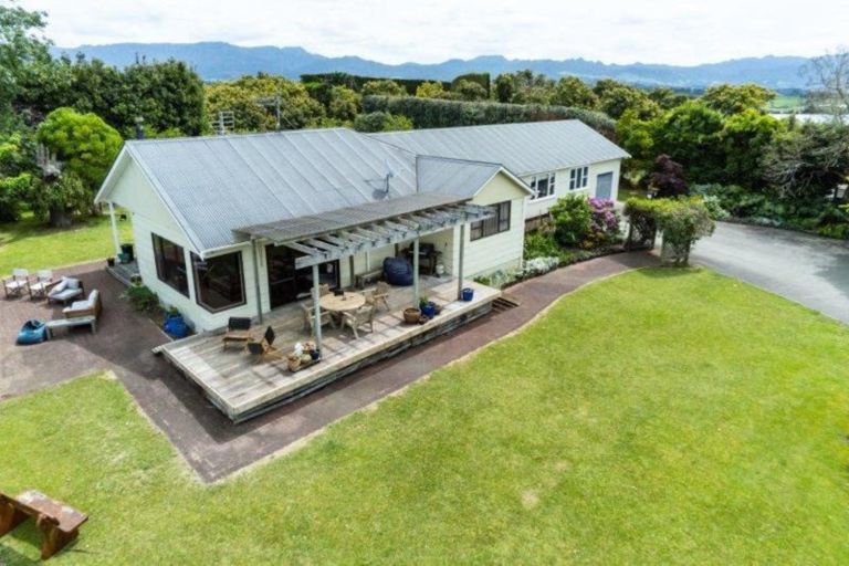 Photo of property in 1 Banks Drive, Aongatete, Katikati, 3181