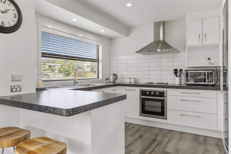 Photo of property in 22 Victoria Street, Richmond Heights, Taupo, 3330