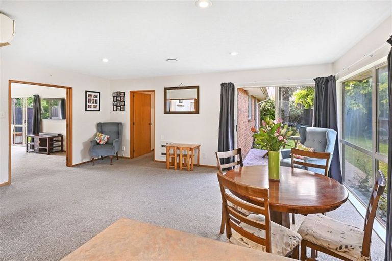 Photo of property in 6 Mull Place, Broomfield, Christchurch, 8042