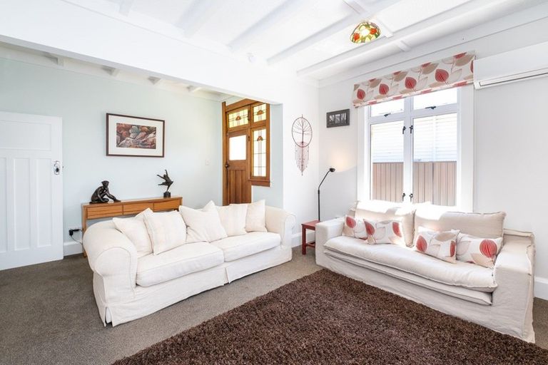 Photo of property in 15 Shamrock Street, Napier South, Napier, 4110