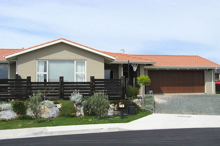 Photo of property in 1 Te Aroha Place, Mapua, 7005