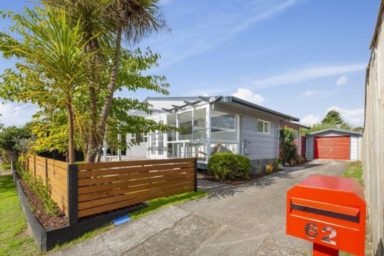 Photo of property in 62 Richmond Avenue, Richmond Heights, Taupo, 3330