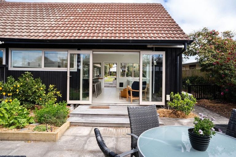 Photo of property in 7 Bennett Street, St Albans, Christchurch, 8052