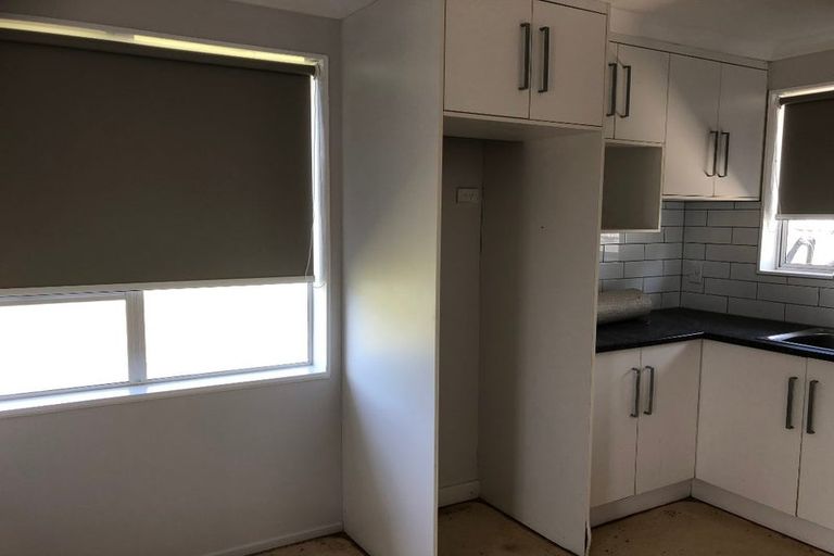 Photo of property in 24 Heather Street, Levin, 5510