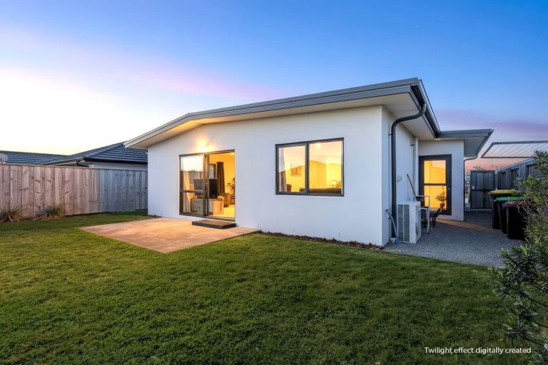 Photo of property in 35 Pakohe Street, Pegasus, 7612