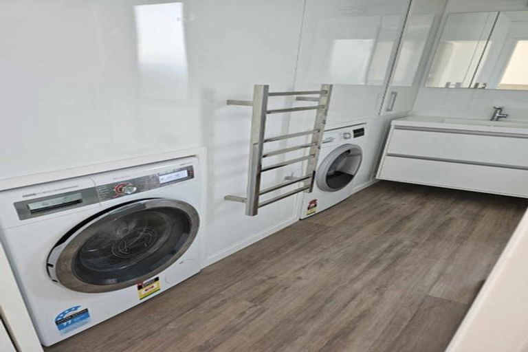 Photo of property in 44a Kauri Street, Miramar, Wellington, 6022