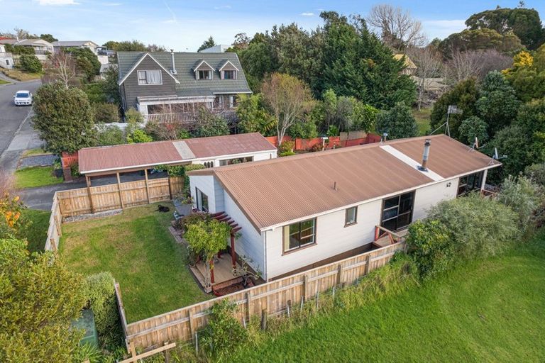 Photo of property in 27 Pitoitoi Street, Otaihanga, Paraparaumu, 5036