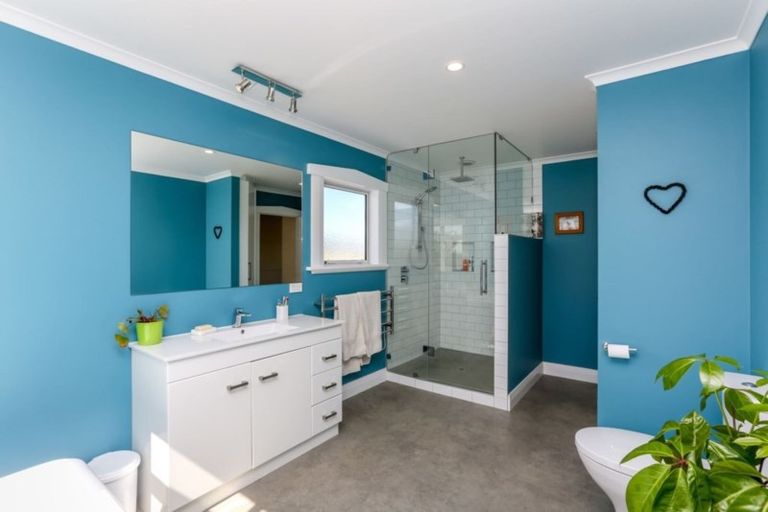 Photo of property in 42 Barriball Street, Fitzroy, New Plymouth, 4312