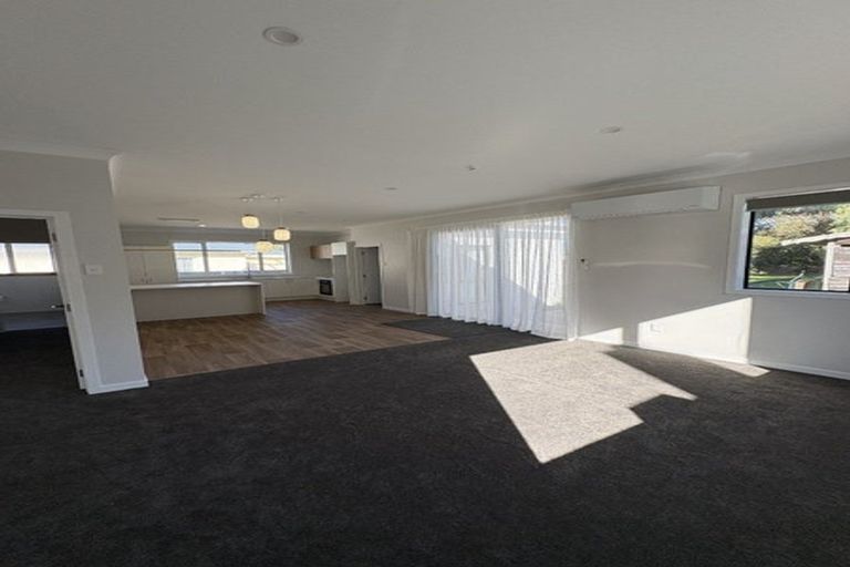 Photo of property in 11 Dyson Street, Strathern, Invercargill, 9812