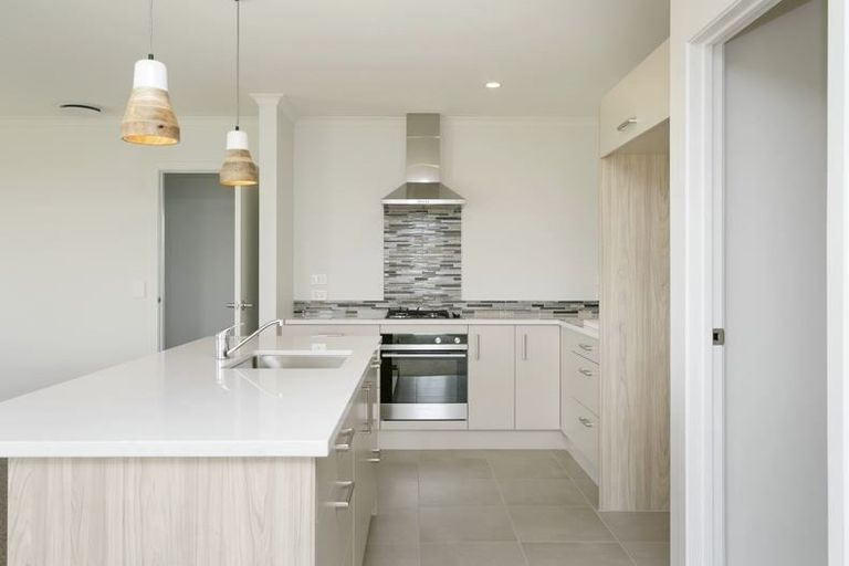 Photo of property in 10 Kara Place, Wharewaka, Taupo, 3330