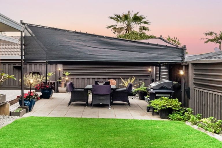 Photo of property in 13c Nelson Street, Papakura, 2110