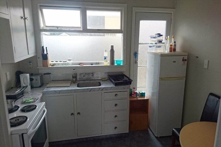 Photo of property in 4/56 North Avon Road, Richmond, Christchurch, 8013