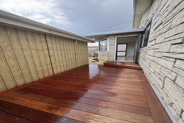 Photo of property in 11 Takanini Road, Takanini, 2112