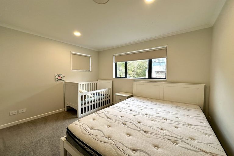 Photo of property in 21a Fairmount Road, Titirangi, Auckland, 0604