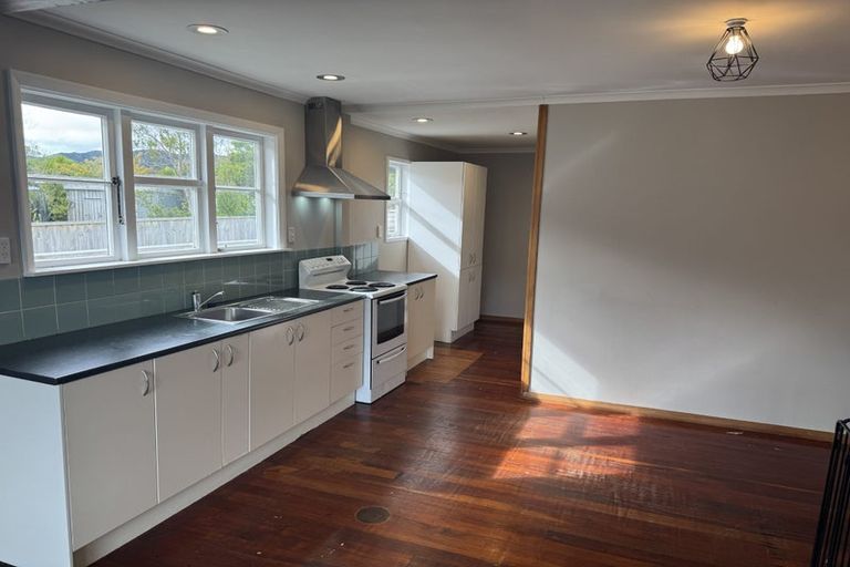 Photo of property in 88 Wellington Road, Wainuiomata, Lower Hutt, 5014