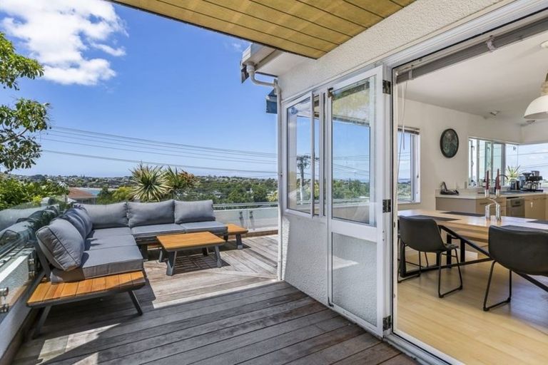 Photo of property in 21a Monyash Road, Manly, Whangaparaoa, 0930