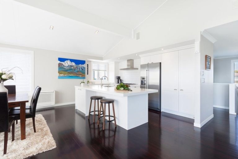 Photo of property in 58 Oceanbeach Road, Mount Maunganui, 3116