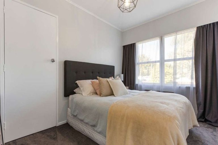 Photo of property in 13 Joyce Street, Pahurehure, Papakura, 2113