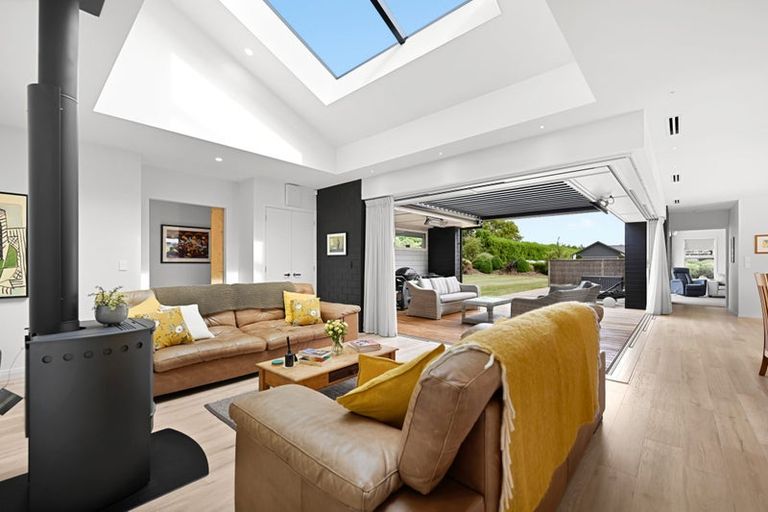 Photo of property in 2/50 Roto O Rangi Road, Leamington, Cambridge, 3432