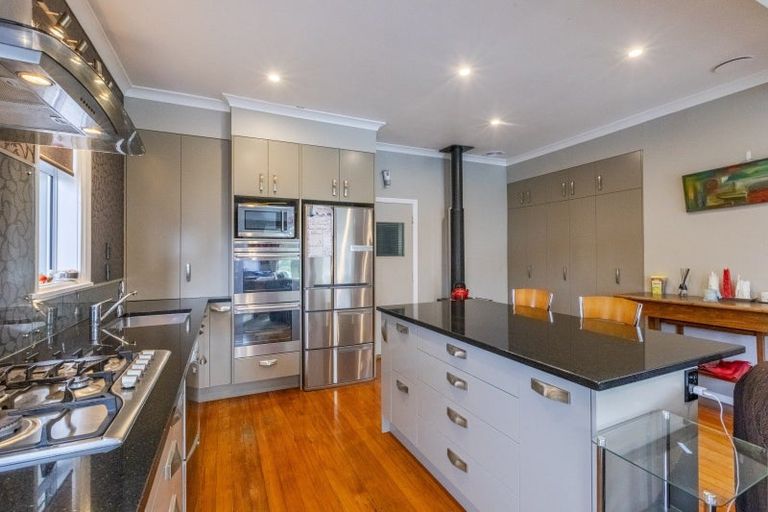 Photo of property in 12 Ireland Road, Waipawa, Otane, 4277