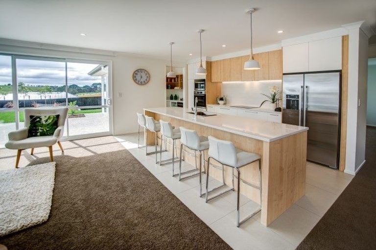 Photo of property in 138b Lisle Farm Drive, Pukekohe, 2120