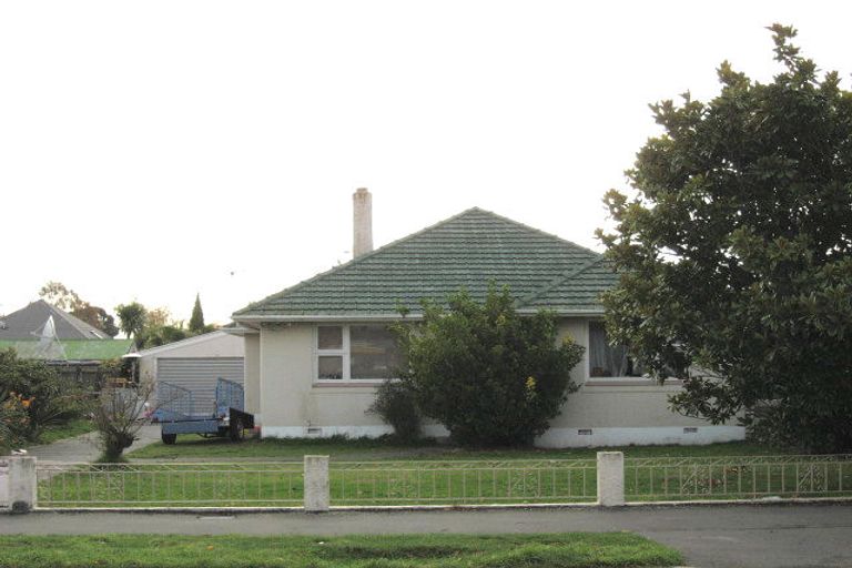 Photo of property in 164 Langdons Road, Northcote, Christchurch, 8052