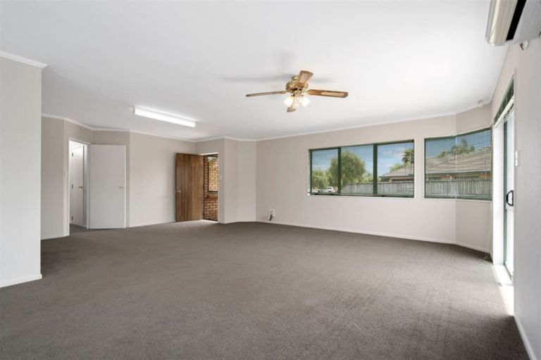 Photo of property in 61 Olympus Grove, Papamoa Beach, Papamoa, 3118