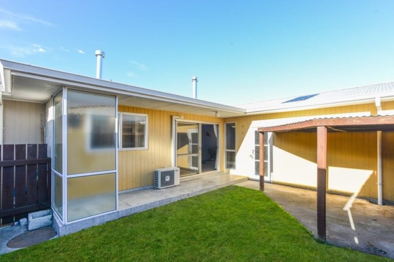 Photo of property in 3/302 Sylvan Road, Parkvale, Hastings, 4122