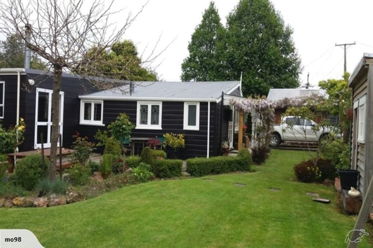 Photo of property in 43 Weston Road, Waiareka Junction, Oamaru, 9401