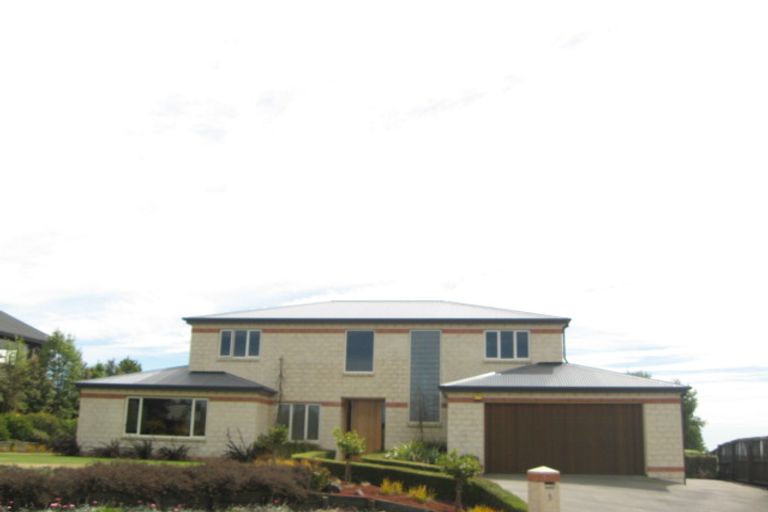Photo of property in 5 Rosthwaite Place, Westmorland, Christchurch, 8025