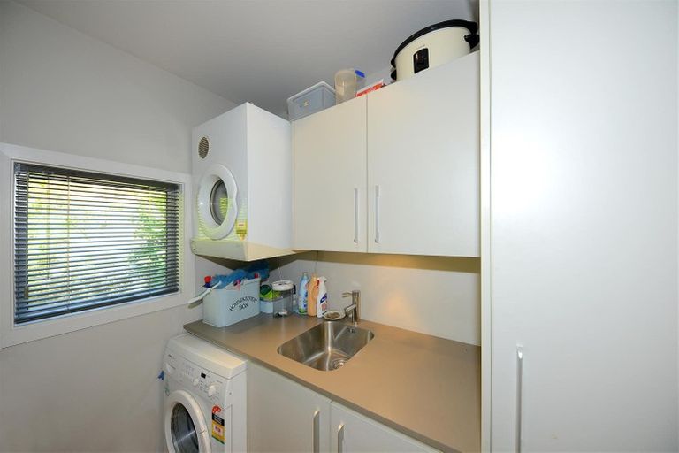 Photo of property in 30 Overdale Drive, Cashmere, Christchurch, 8022