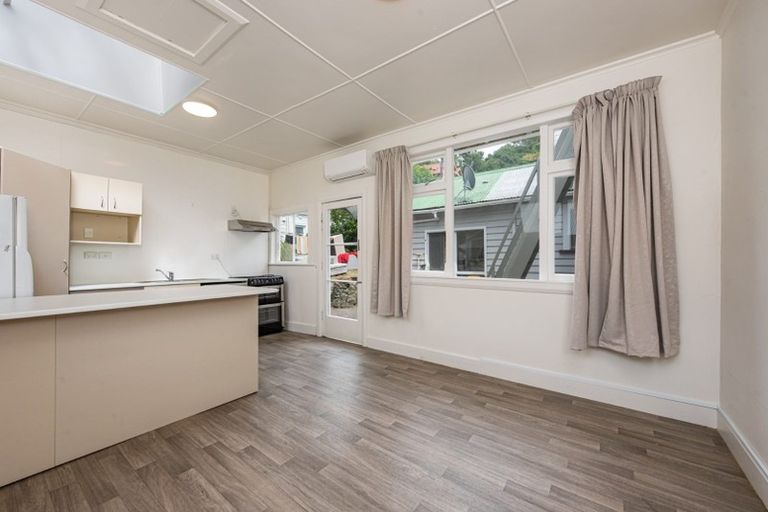 Photo of property in 151-153 Ghuznee Street, Te Aro, Wellington, 6011