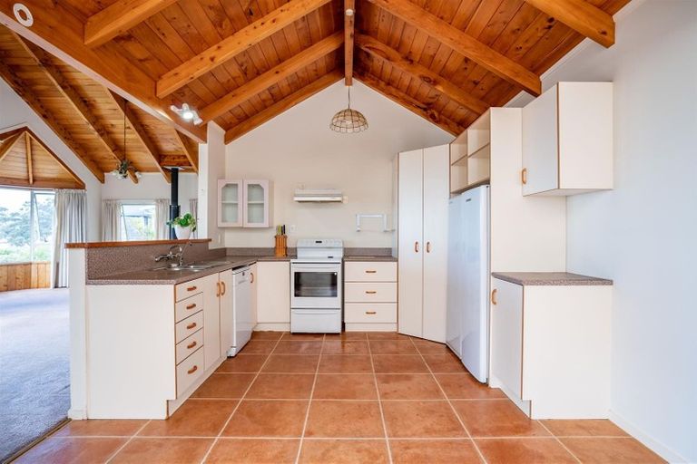 Photo of property in 3 Wairahi Road, Langs Beach, Waipu, 0582