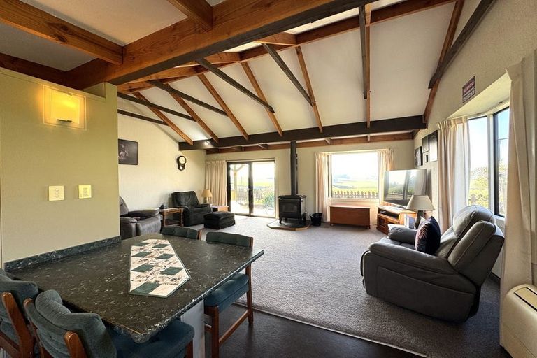 Photo of property in 2 Ridgwell Place, Stirling, 9231